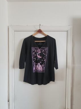 torrid Black 3/4 Sleeve Top with Pink Moon Graphic
